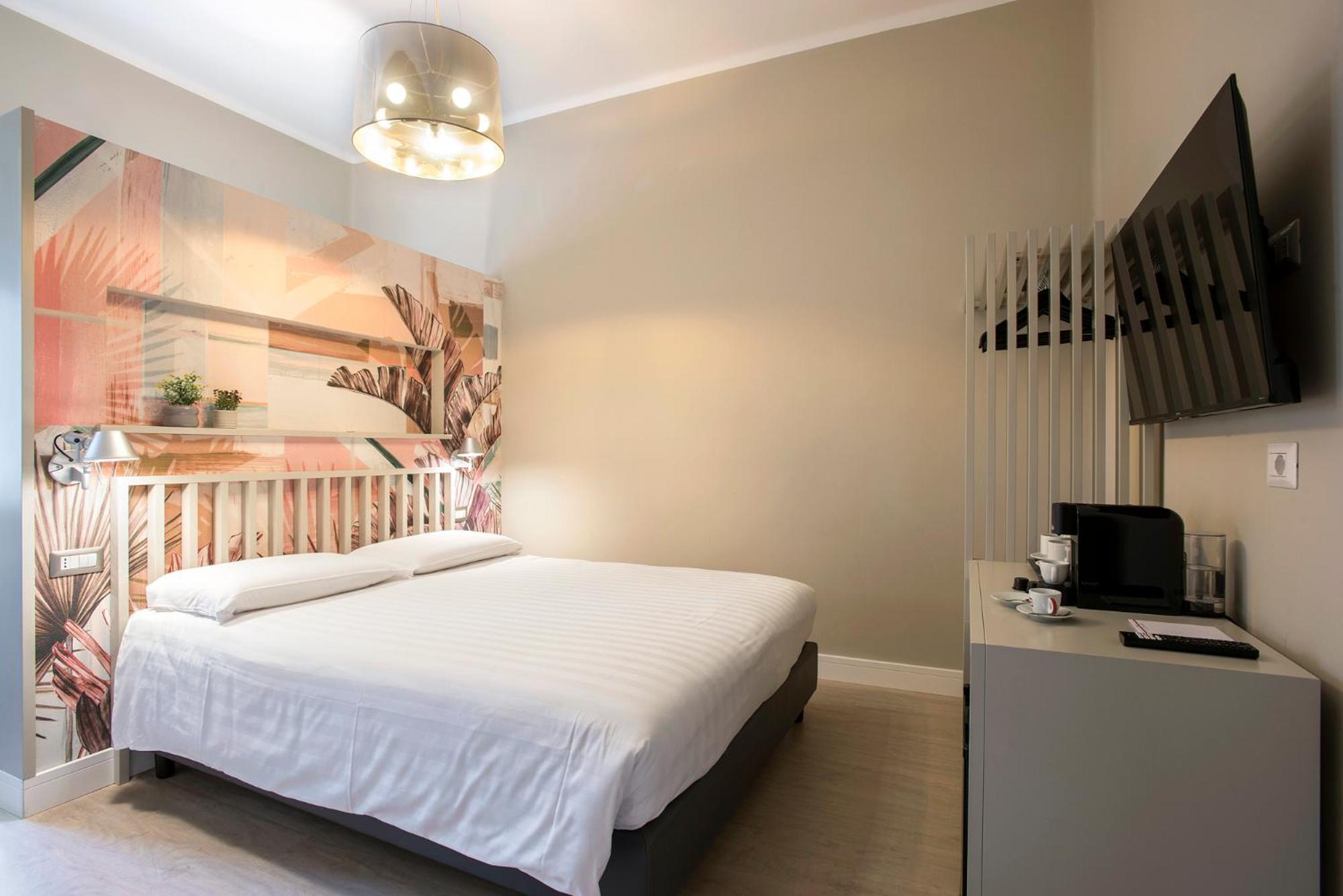 Gonfalone 6 Bed and breakfast 5*